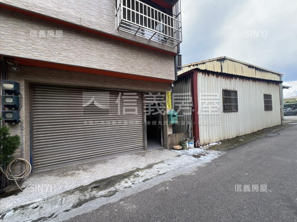 近藍色公路收租邊間透房屋室內格局與周邊環境