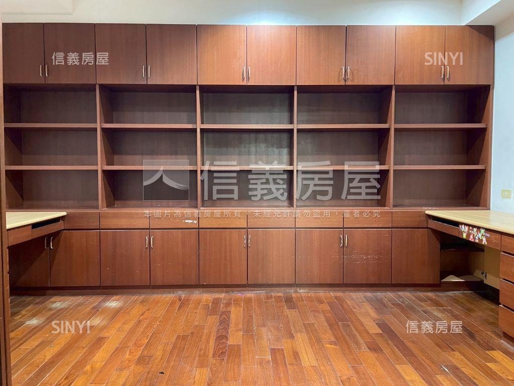 長谷米勒景觀高樓中樓豪邸房屋室內格局與周邊環境