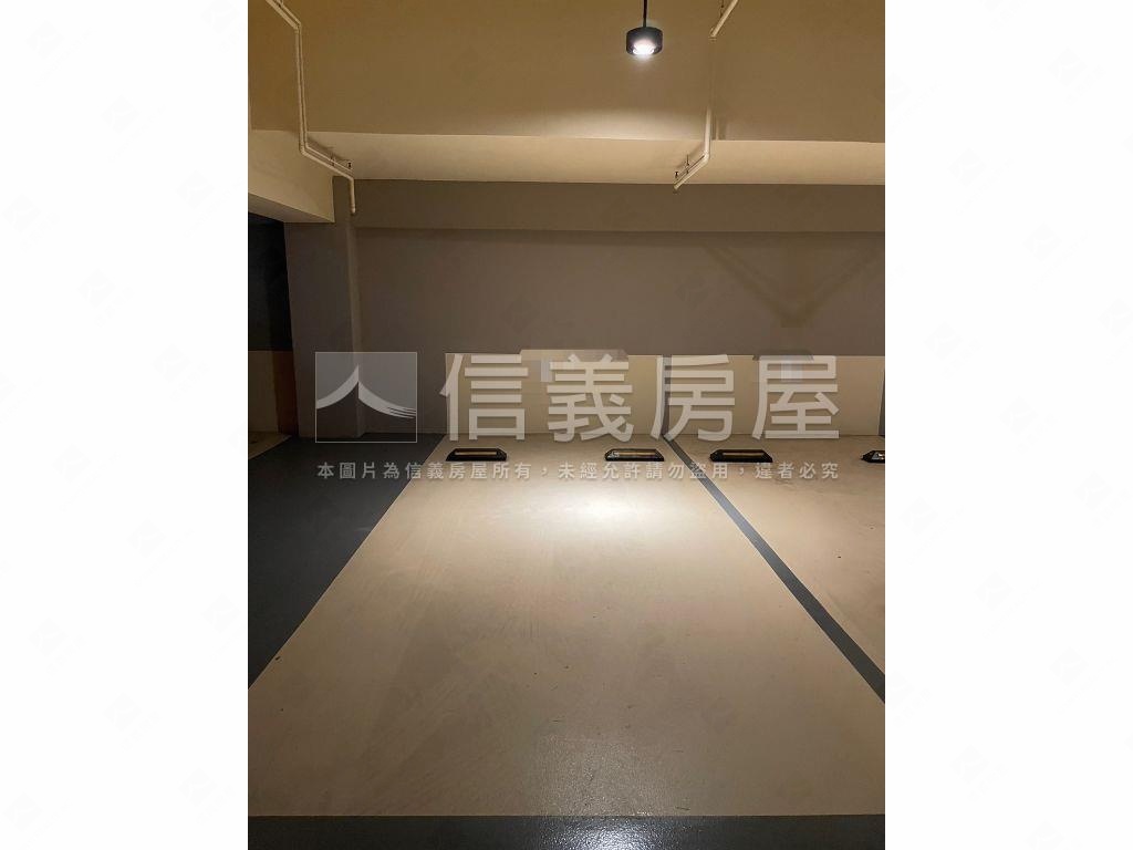 鴻柏建設鴻喆社區稀有釋出房屋室內格局與周邊環境