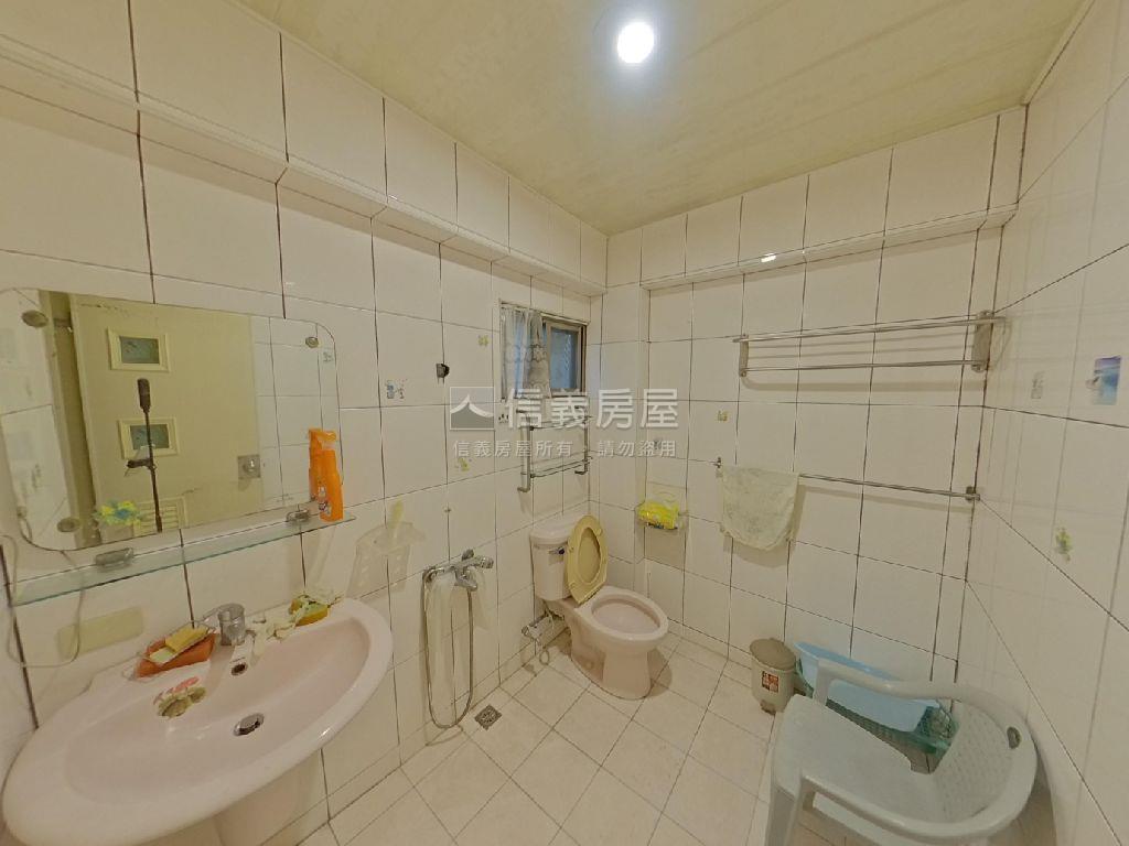 頂埔站稀有１＋２樓可店住房屋室內格局與周邊環境