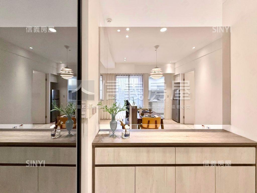 專任國賓大悅裝潢視野美屋房屋室內格局與周邊環境