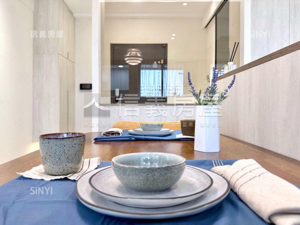 專任國賓大悅裝潢視野美屋房屋室內格局與周邊環境