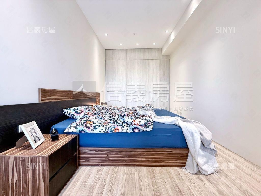 專任國賓大悅裝潢視野美屋房屋室內格局與周邊環境