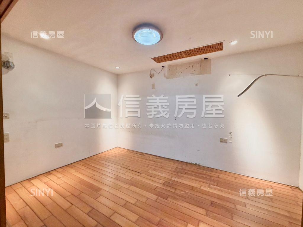 四號公園．稀有一樓房屋室內格局與周邊環境