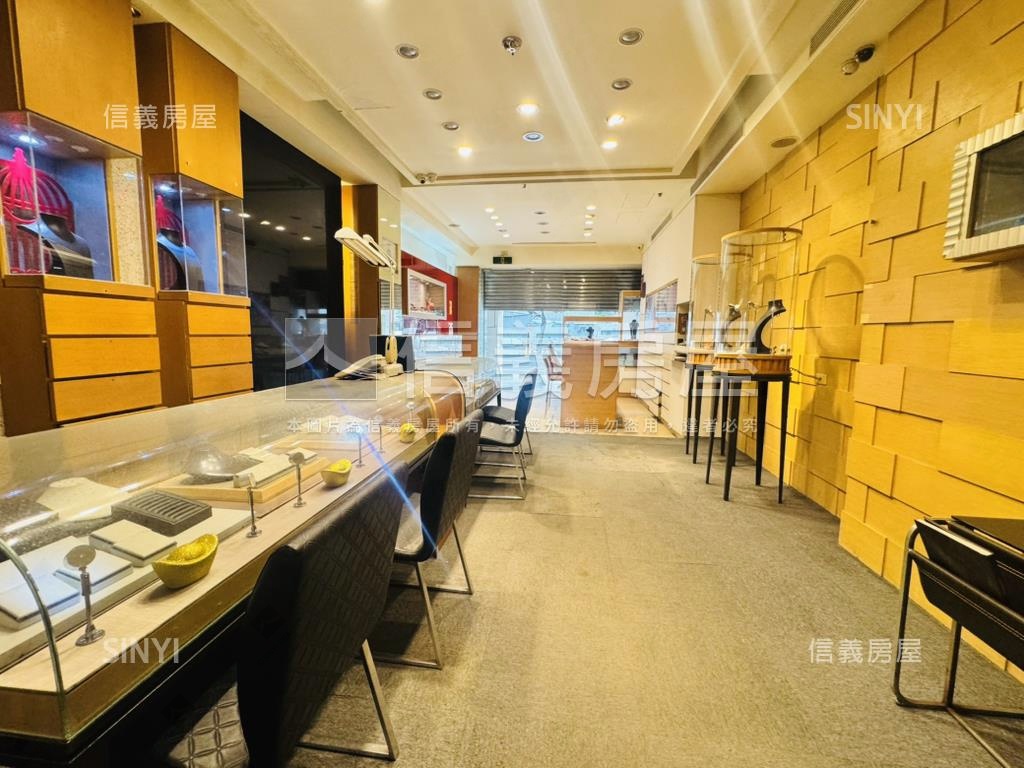 東寧金鑽店面房屋室內格局與周邊環境