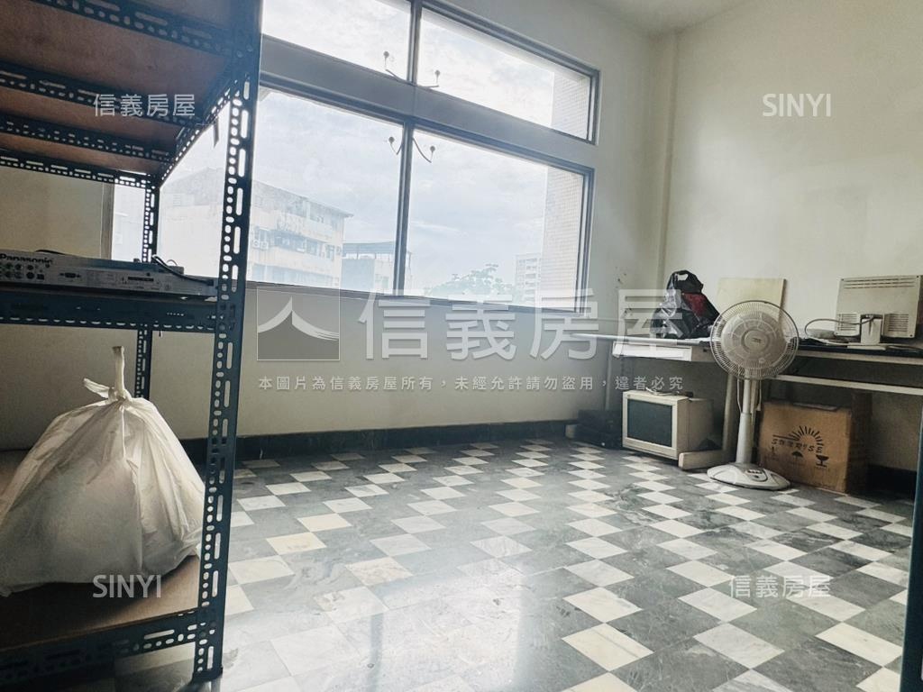 東寧金鑽店面房屋室內格局與周邊環境