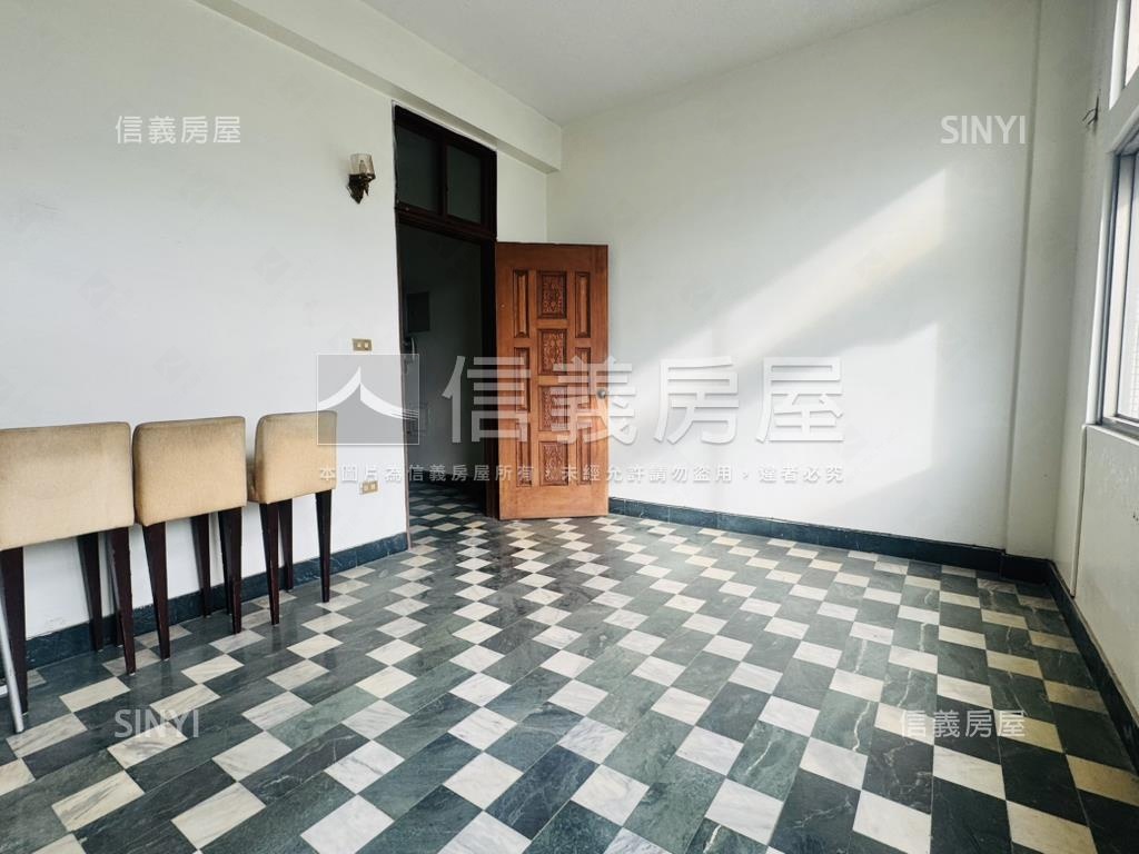 東寧金鑽店面房屋室內格局與周邊環境