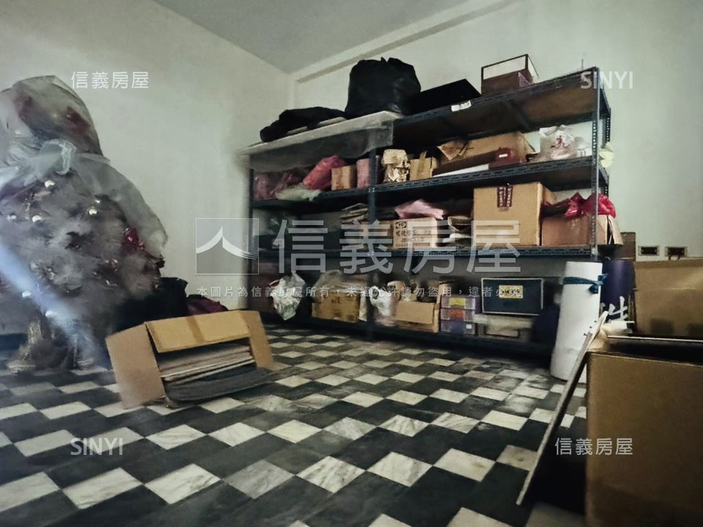 東寧金鑽店面房屋室內格局與周邊環境