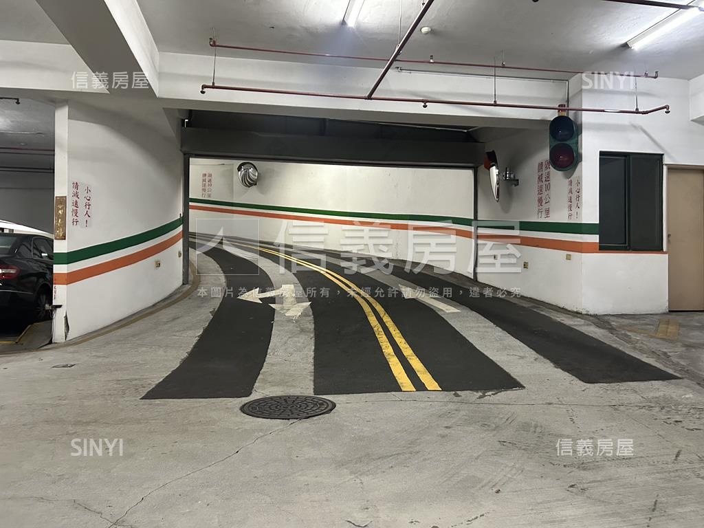 富比世／獨立產權車位房屋室內格局與周邊環境