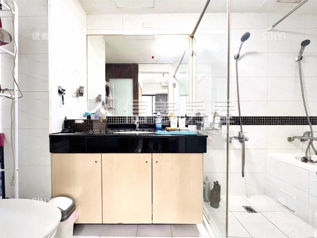 農十六高樓採光三房車位房屋室內格局與周邊環境