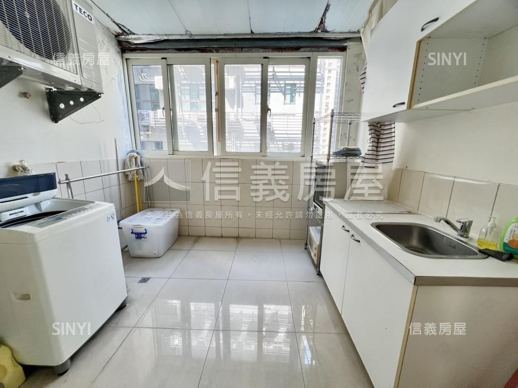 綠水雅筑小豪宅附雙車位房屋室內格局與周邊環境