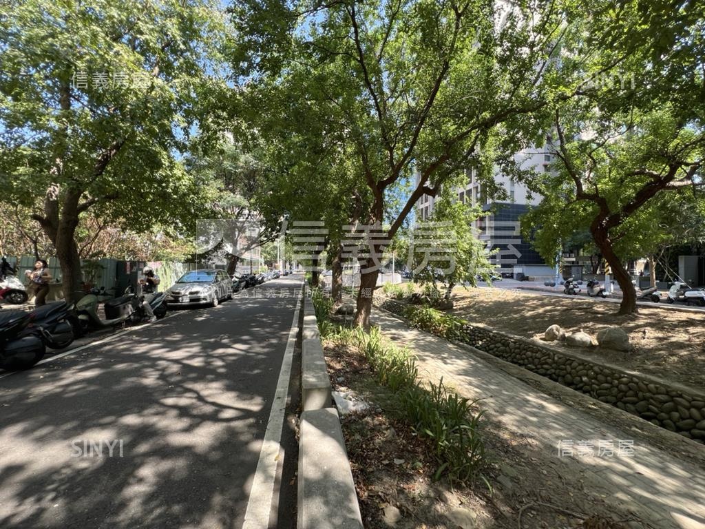 綠水雅筑小豪宅附雙車位房屋室內格局與周邊環境