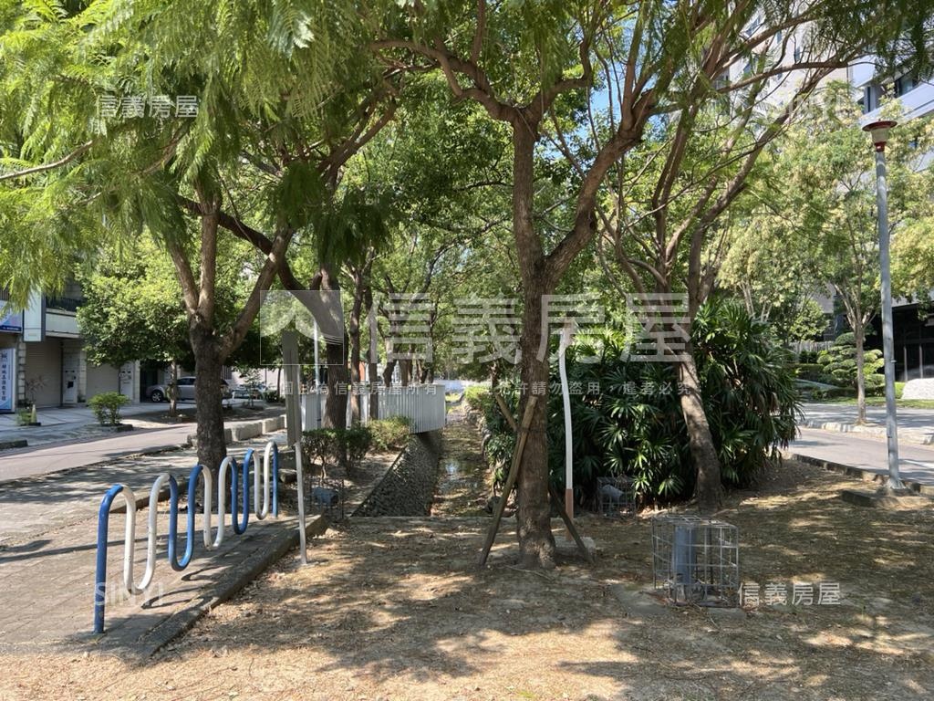 綠水雅筑小豪宅附雙車位房屋室內格局與周邊環境