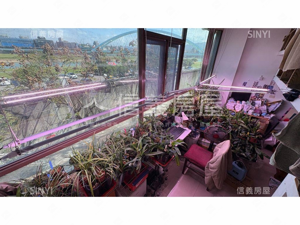 民生河景◎挑高雅居房屋室內格局與周邊環境