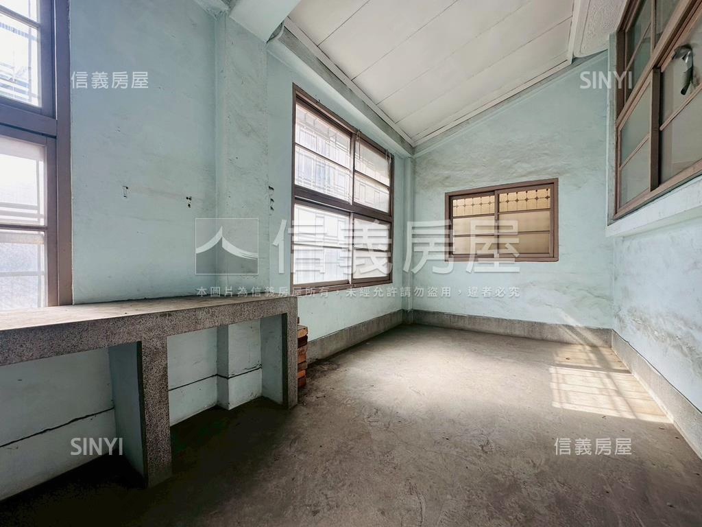 五妃大庭院透天古厝房屋室內格局與周邊環境