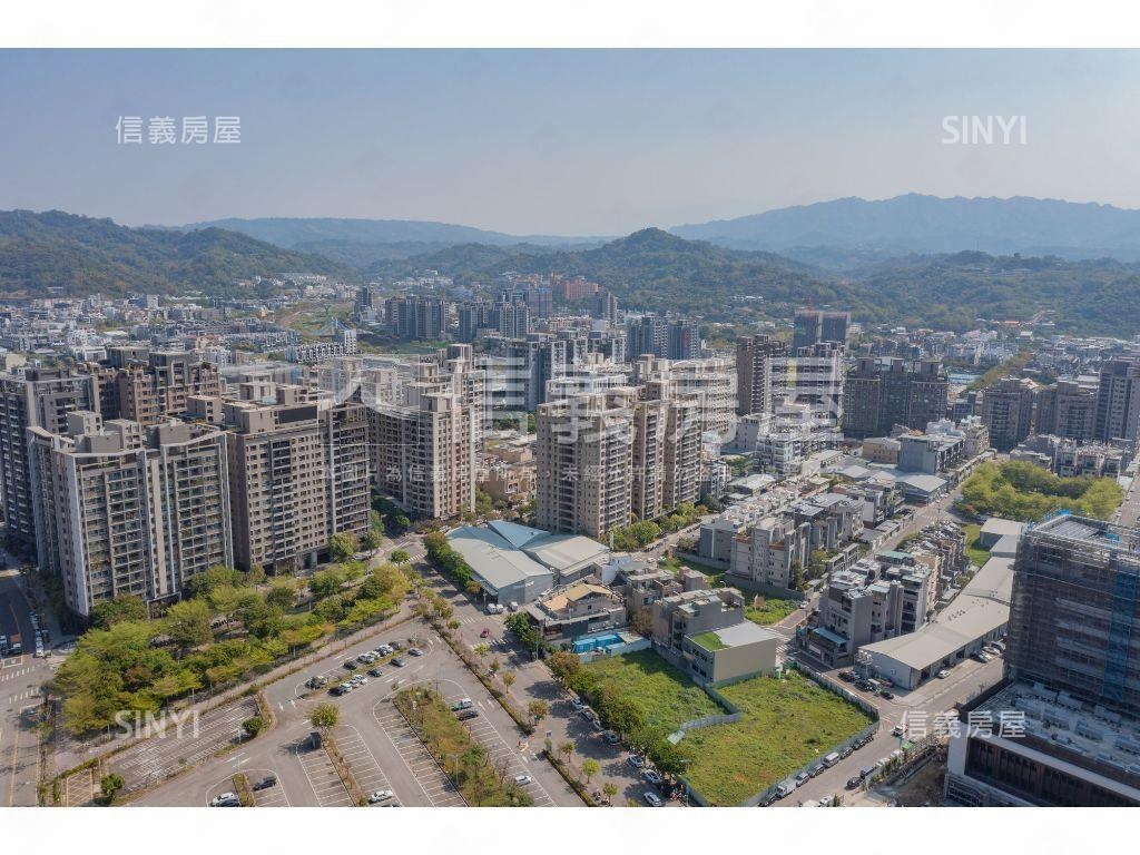 高樓層！北屯邊間兩房平車房屋室內格局與周邊環境