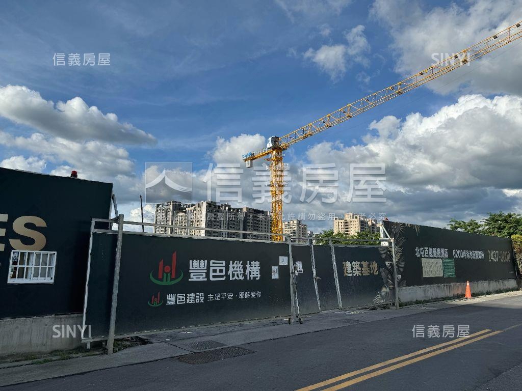 高樓層！北屯邊間兩房平車房屋室內格局與周邊環境