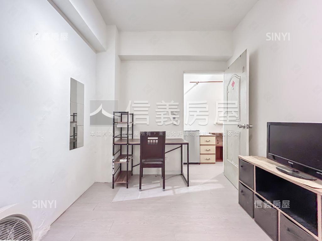 寧靜優質世貿１０１收租寶房屋室內格局與周邊環境