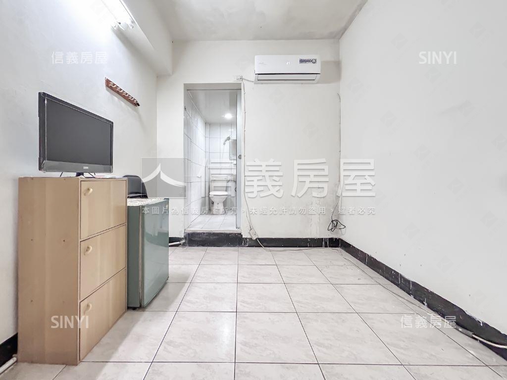 寧靜優質世貿１０１收租寶房屋室內格局與周邊環境