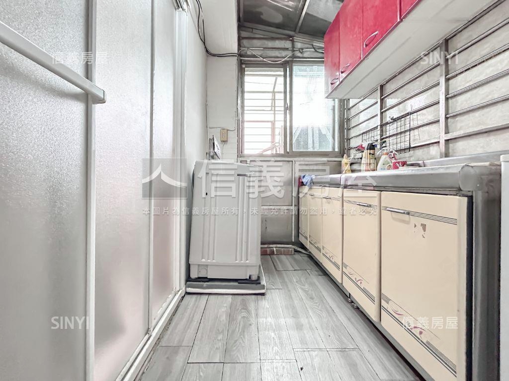 寧靜優質世貿１０１收租寶房屋室內格局與周邊環境