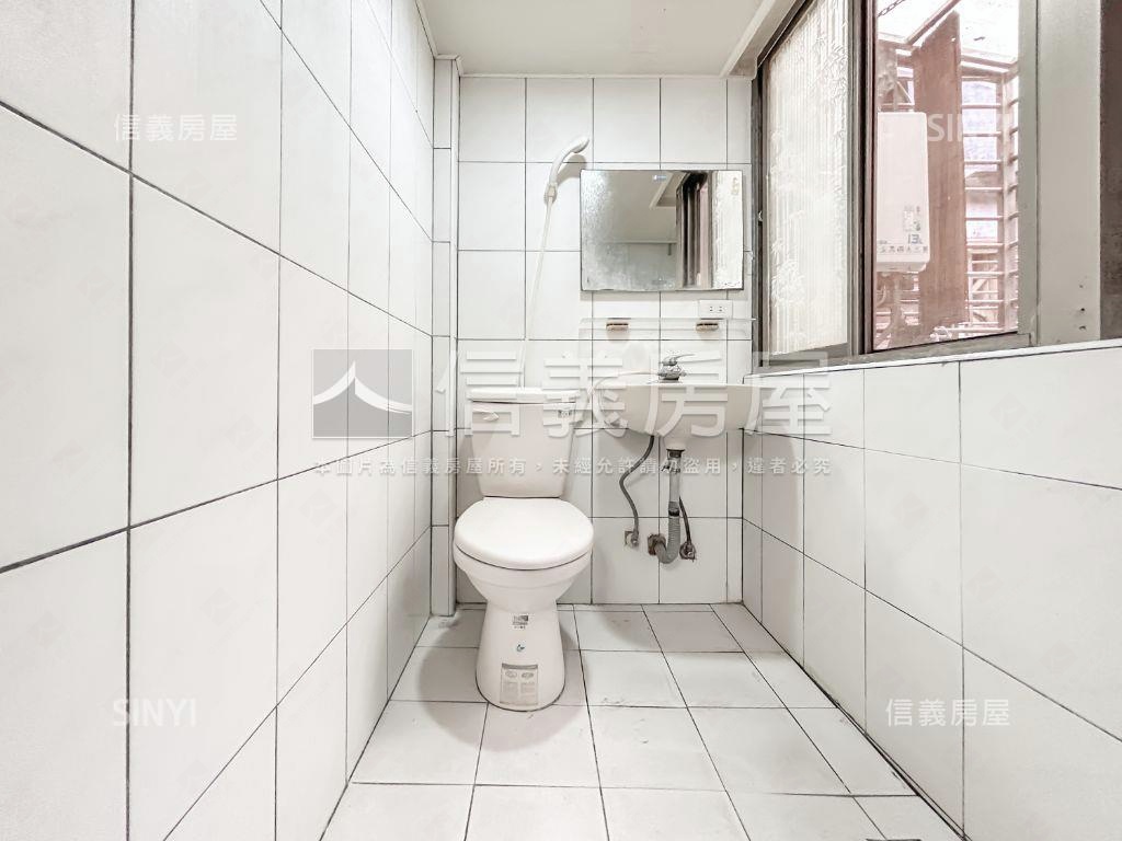 寧靜優質世貿１０１收租寶房屋室內格局與周邊環境