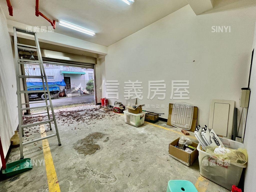 獨棟別墅●直潭七街大庭院房屋室內格局與周邊環境