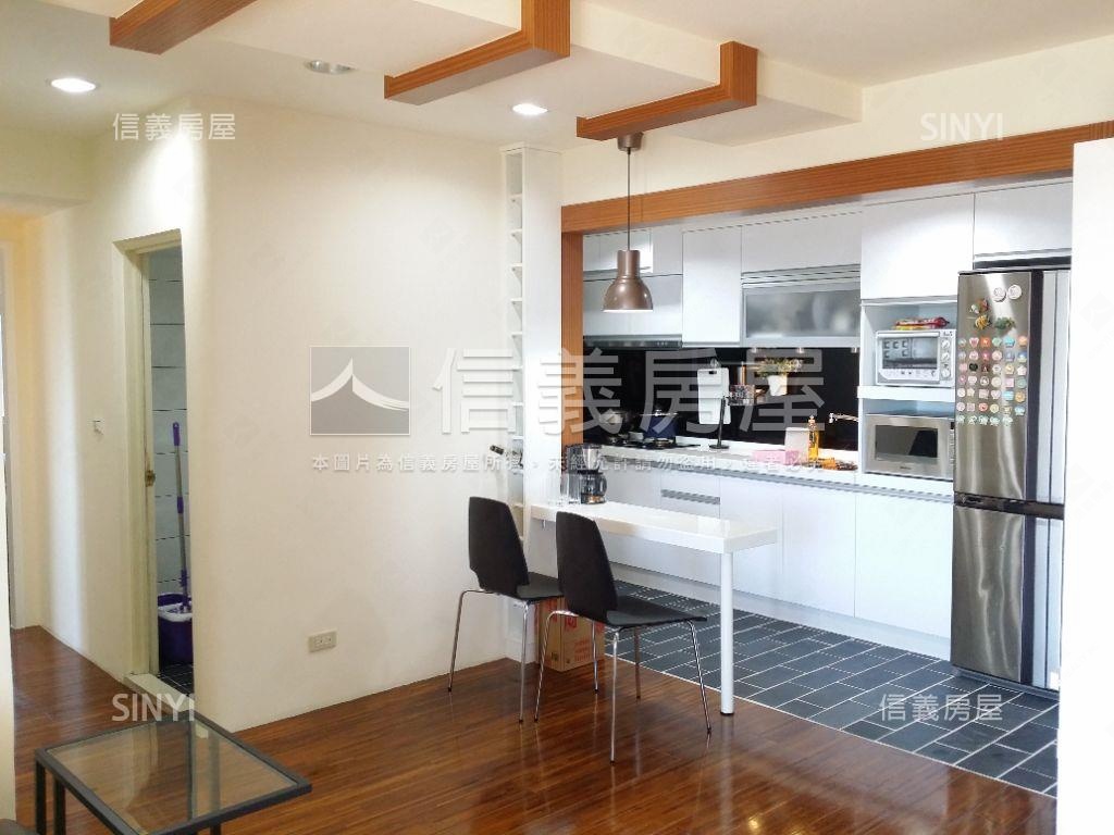 海華國家宮廷三房車位房屋室內格局與周邊環境