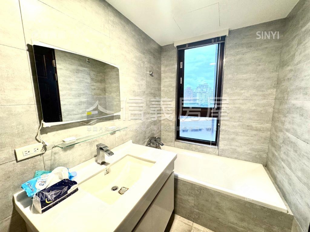 安和苑３房附坡平車位房屋室內格局與周邊環境