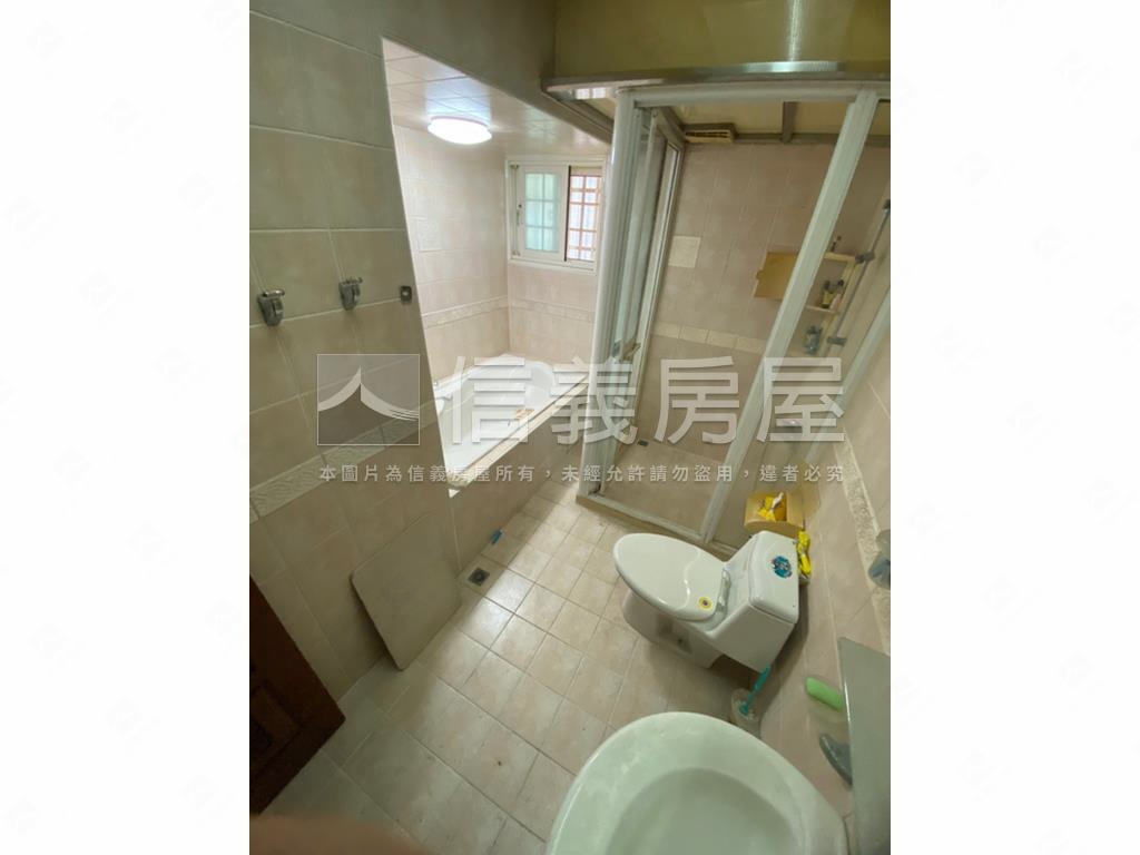 近交流道大農舍優質透天房屋室內格局與周邊環境