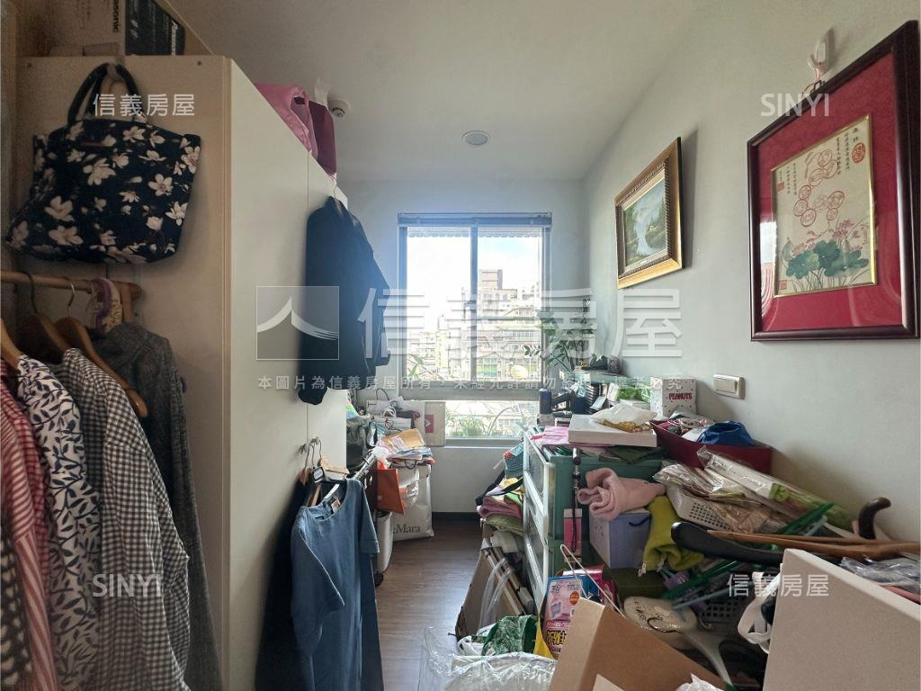 中山麗晶高樓景緻小資宅房屋室內格局與周邊環境