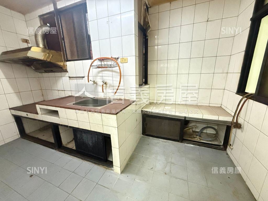 四維方正美寓房屋室內格局與周邊環境