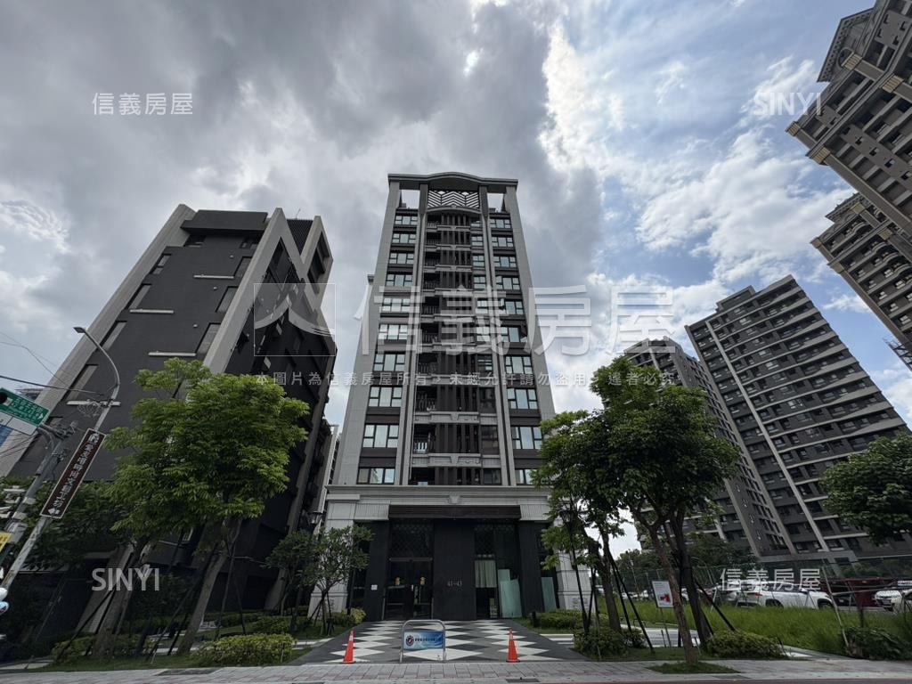 繽麗高樓三房車位房屋室內格局與周邊環境
