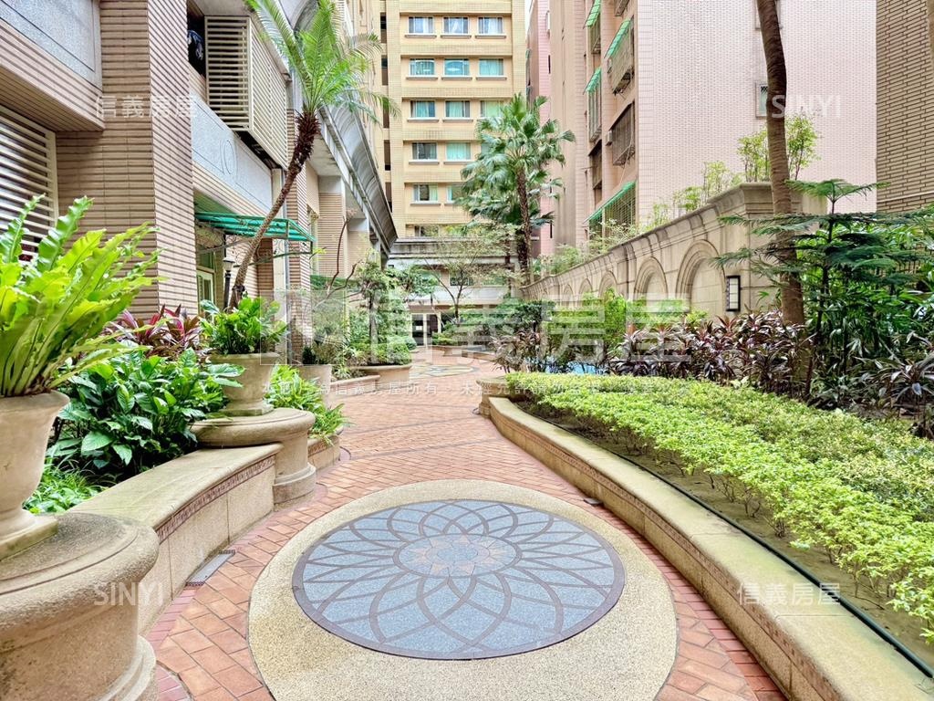 稀有釋出．皇翔凱旋門房屋室內格局與周邊環境