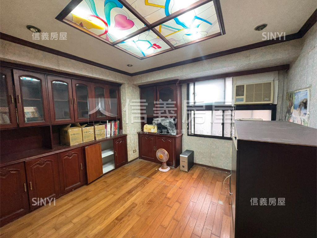 近信義安和電梯三房房屋室內格局與周邊環境