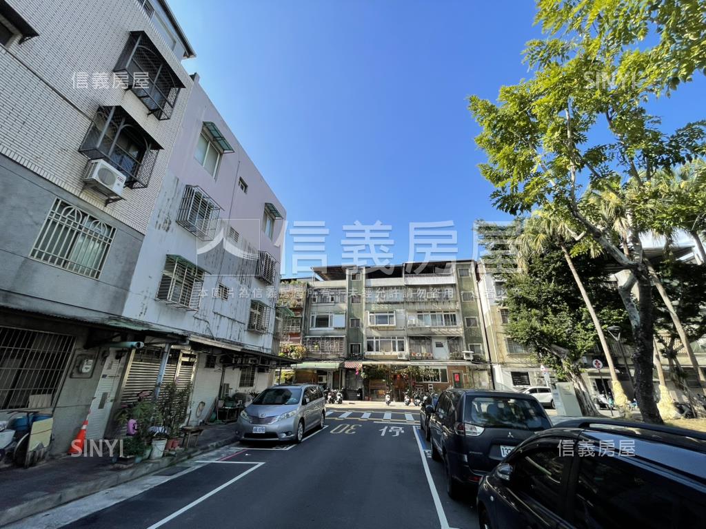 專－陽台未登３樓起家厝房屋室內格局與周邊環境