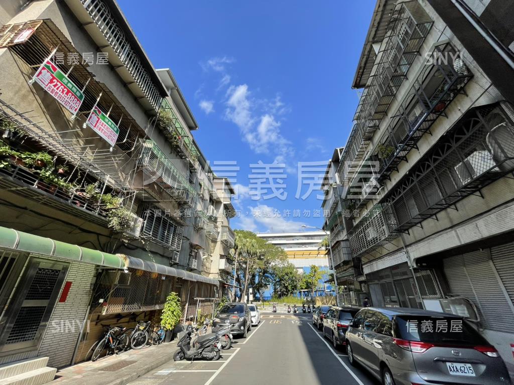 專－陽台未登３樓起家厝房屋室內格局與周邊環境