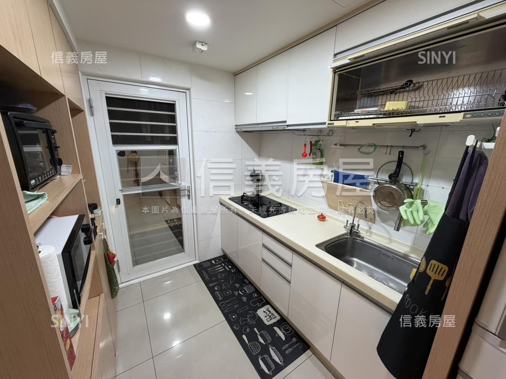 【法蝶】歐洲村２房車位房屋室內格局與周邊環境