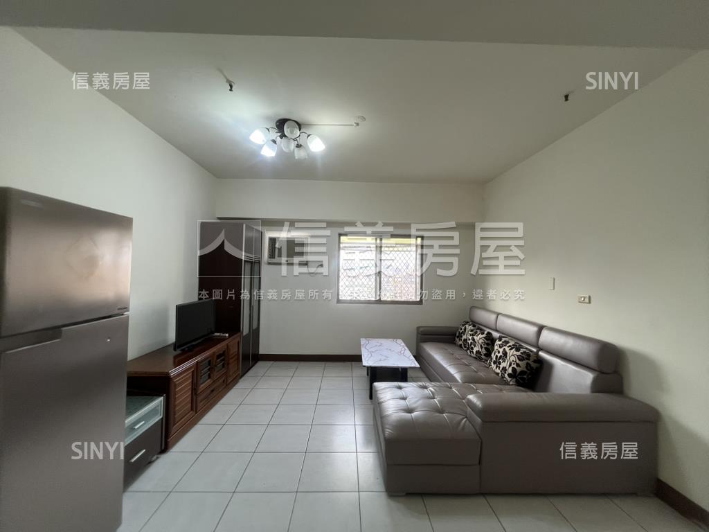 近Ｒ１４面公園兩房房屋室內格局與周邊環境