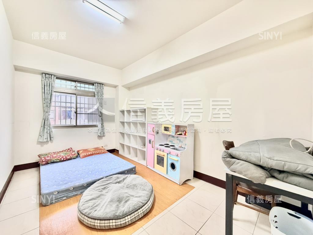 新市小資免千萬四房平車房屋室內格局與周邊環境