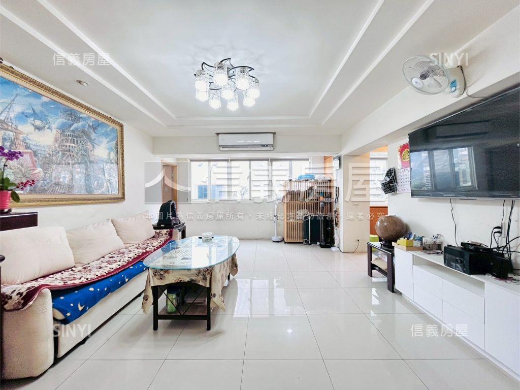 西門運動場電梯華廈房屋室內格局與周邊環境