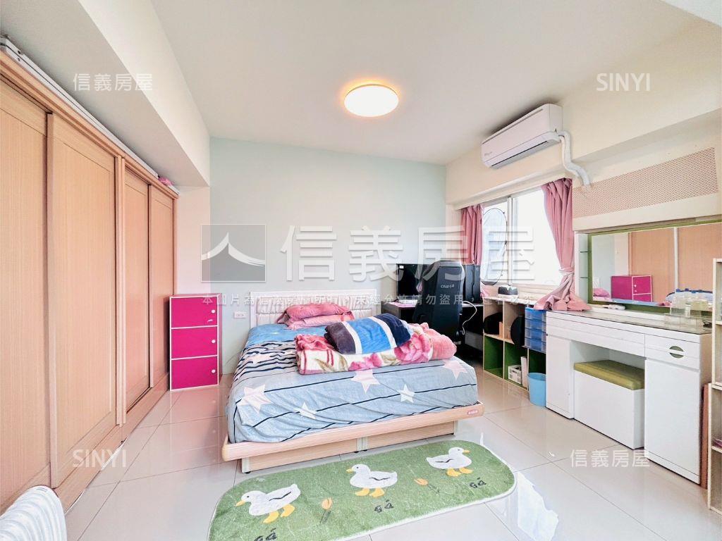 西門運動場電梯華廈房屋室內格局與周邊環境