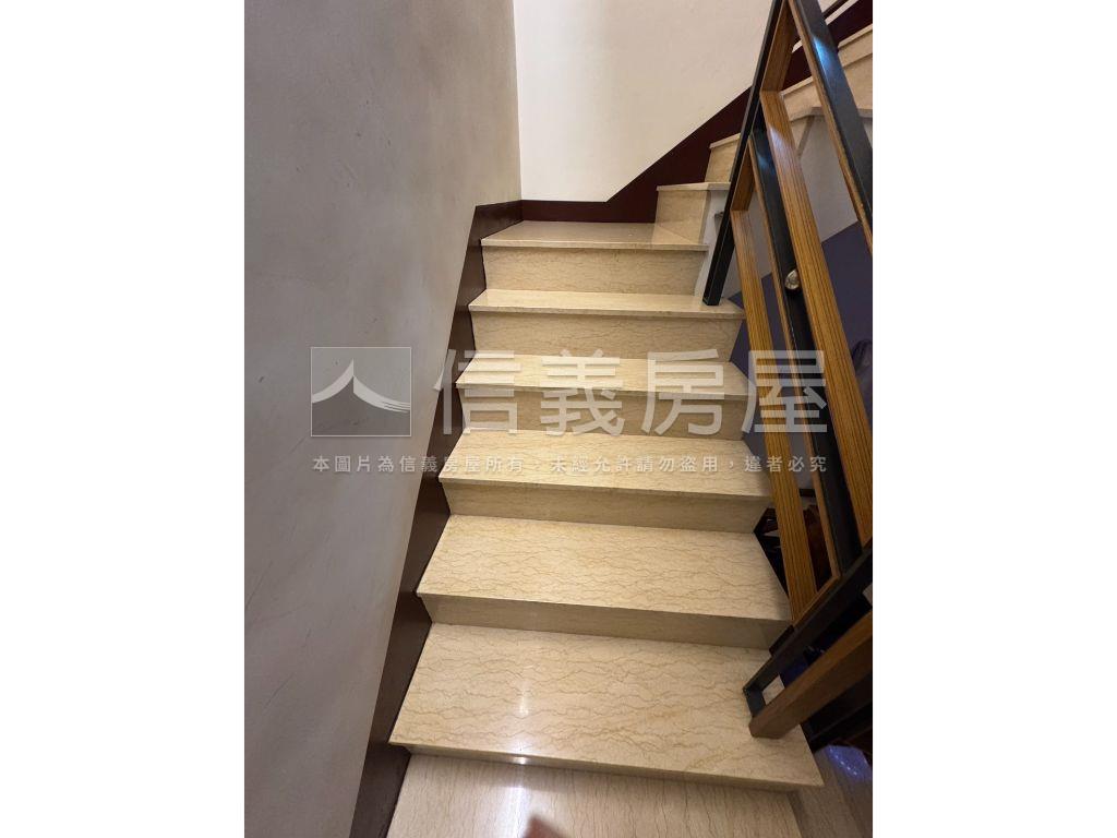 東方之星奢華珍寶房屋室內格局與周邊環境