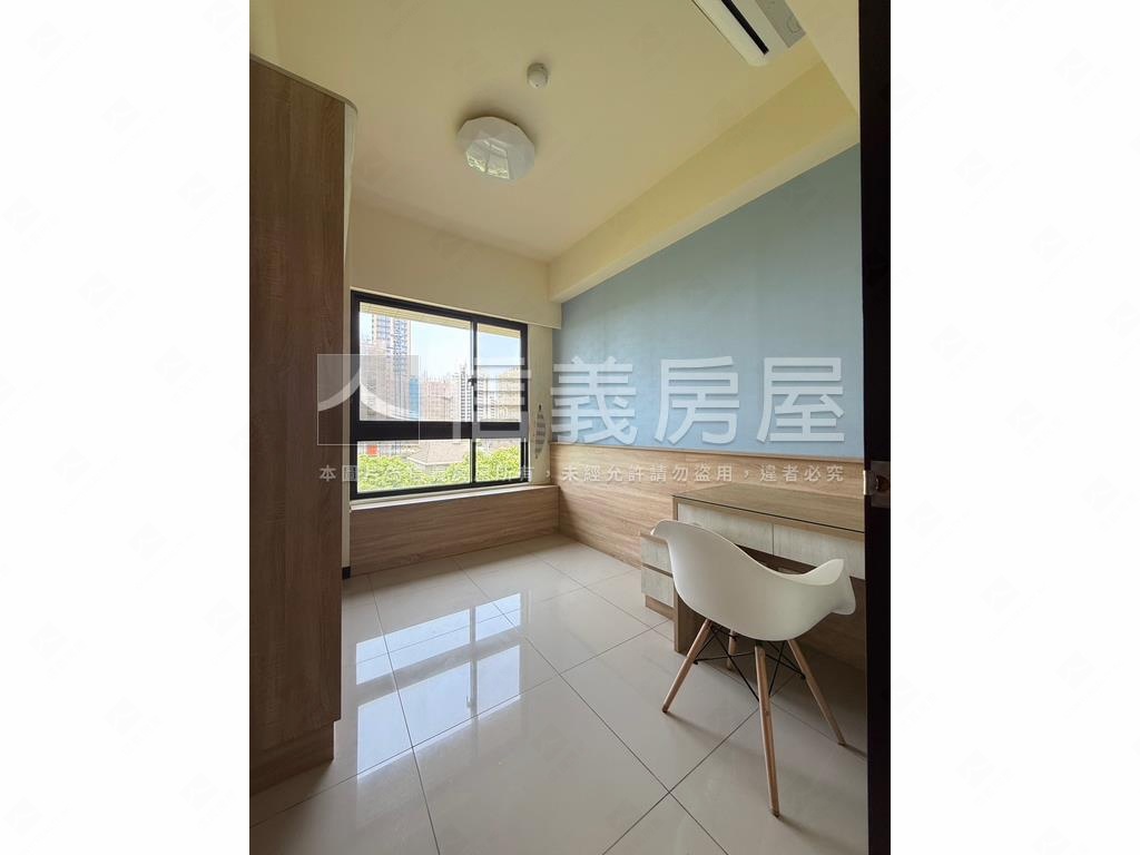 青埔公園景觀三房雙車位房屋室內格局與周邊環境