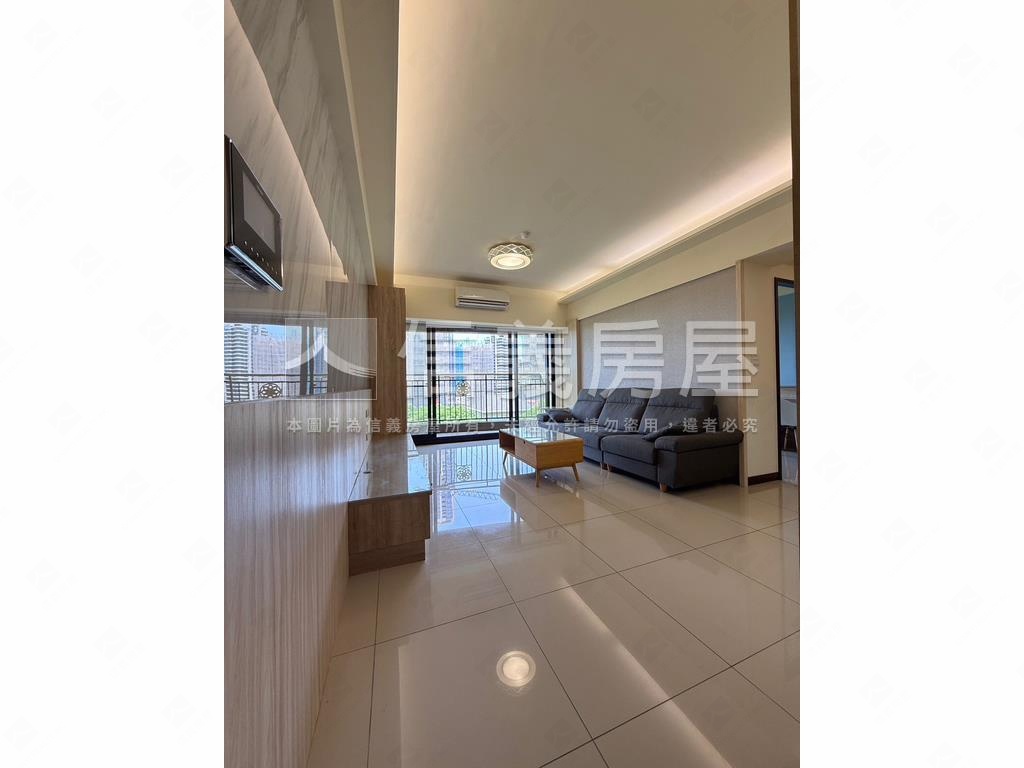 青埔公園景觀三房雙車位房屋室內格局與周邊環境