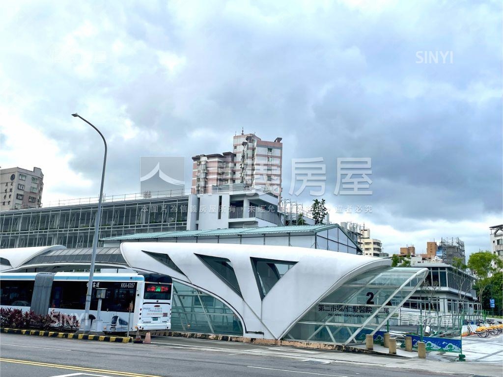 中區臺灣大道優質透店房屋室內格局與周邊環境