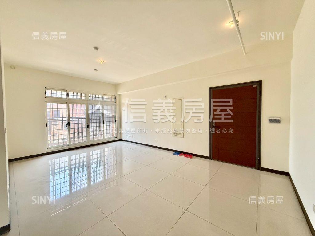 富耀中央寬敞採光四房車位房屋室內格局與周邊環境