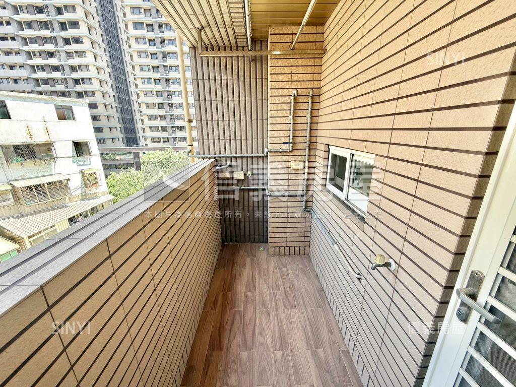 富耀中央寬敞採光四房車位房屋室內格局與周邊環境