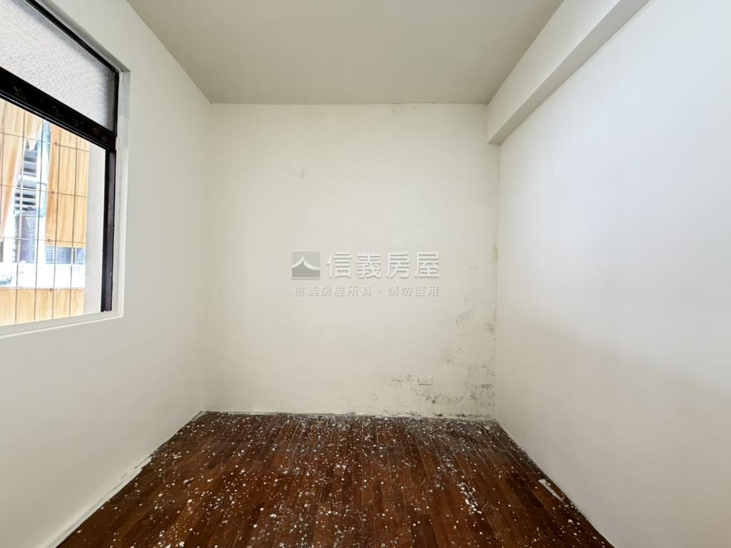 四房陽光公寓房屋室內格局與周邊環境