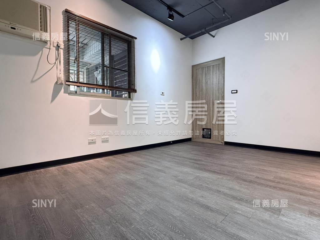 首購裝潢景觀兩房房屋室內格局與周邊環境