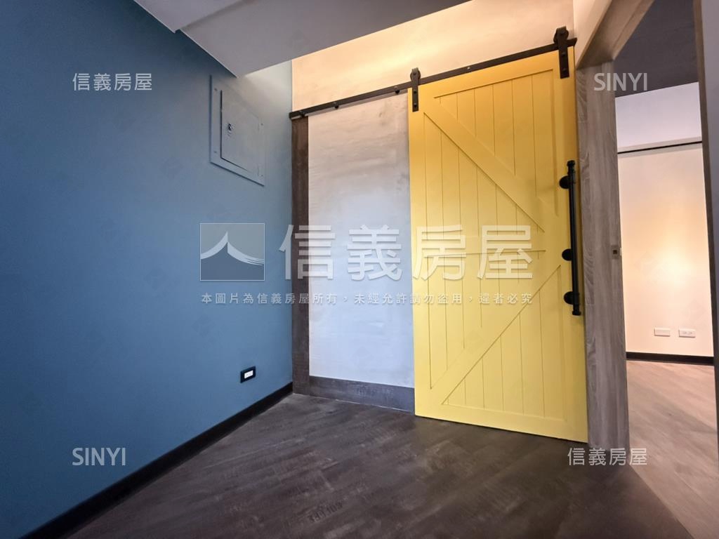 首購裝潢景觀兩房房屋室內格局與周邊環境